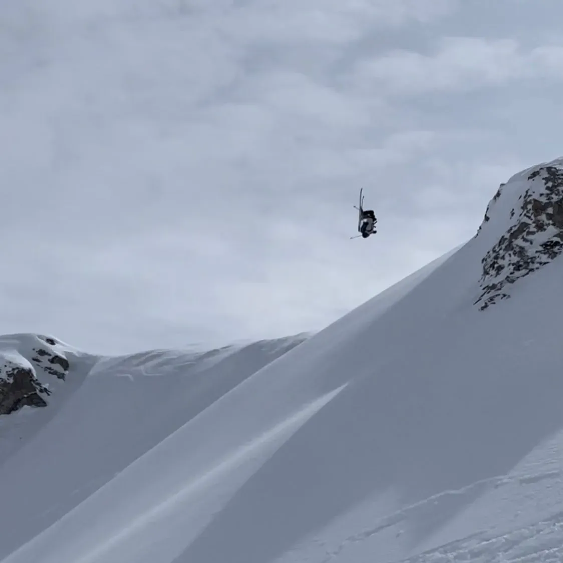 Elie Garcin Backflip - Moniteur de ski Meribel